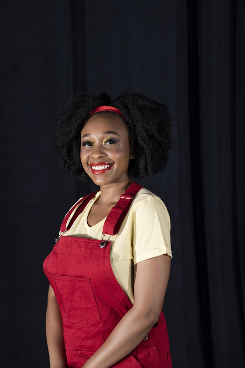 Didintle Khunou is in the show Pantoland.