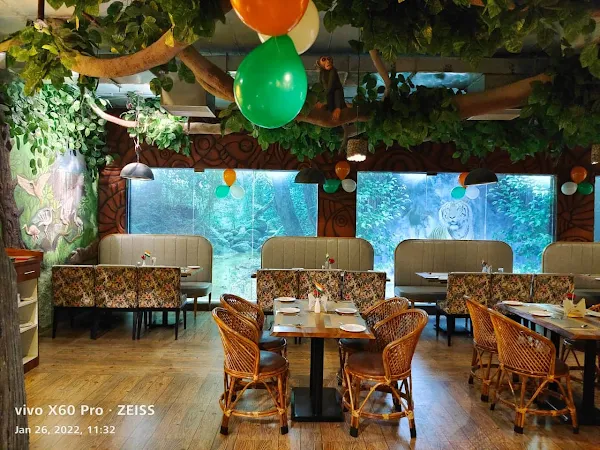 Hotel Mayukha Jungle Theme Restaurant photo 