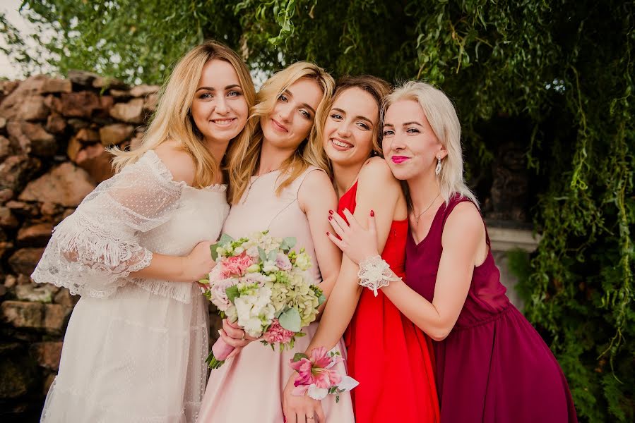 Wedding photographer Marina Agapova (agapiss). Photo of 24 June 2020