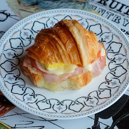 Breakfast Sandwich