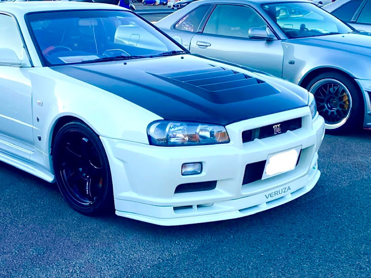 スカイライン GT-RのＦamiＲyＳ・4月もよろしくお願い致します🌸に関するカスタム事例の投稿画像1枚目