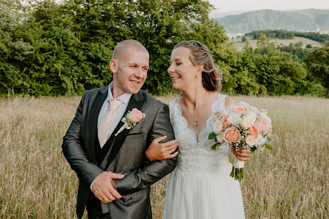 Fotógrafo de casamento Suzan Umelecká (martinkovazuzana). Foto de 16 de agosto 2023