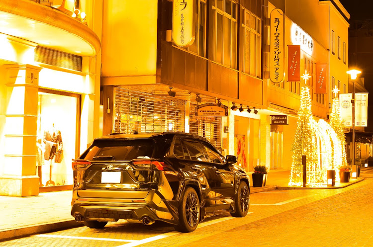 RAV4のピックアップ一度でも載ってみたい・目指せPickUpCars・イルミネーションと愛車に関するカスタム事例の投稿画像4枚目