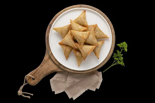 Chicken Pocket Samosa (6 Pcs)