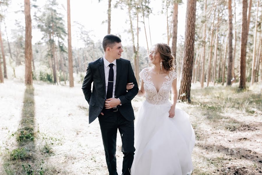 Fotógrafo de casamento Vera Cayukova (tsayukova). Foto de 2 de outubro 2019