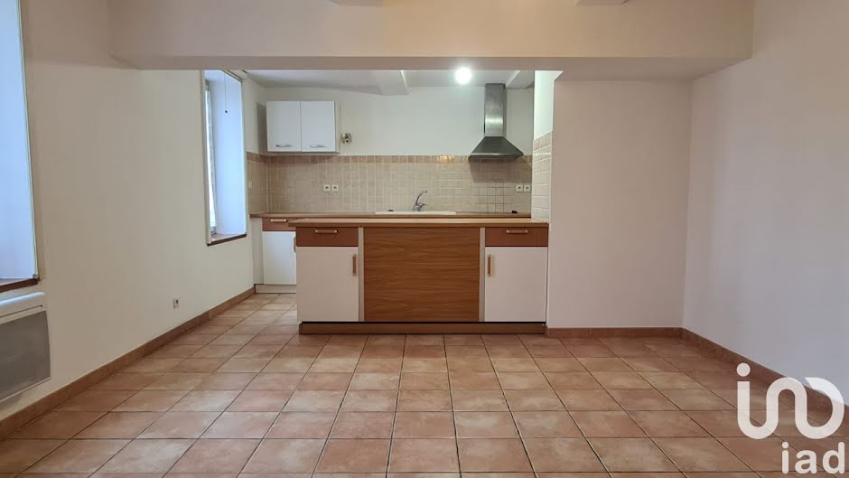 Vente appartement 5 pièces 111 m² à Narbonne (11100), 195 000 €