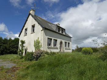 maison à Saint-Mayeux (22)