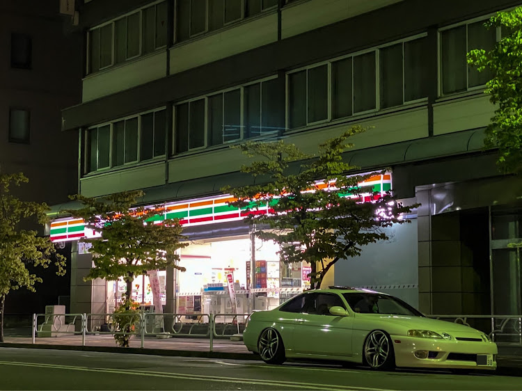 ソアラのお盆休み・熱中症に気をつけて!!・夏休み・オフ会・ナンバーありに関するカスタム事例の投稿画像6枚目