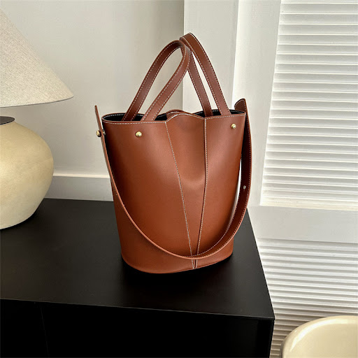 Title 6, Womens Temperament Casual Large Capacity Handh...