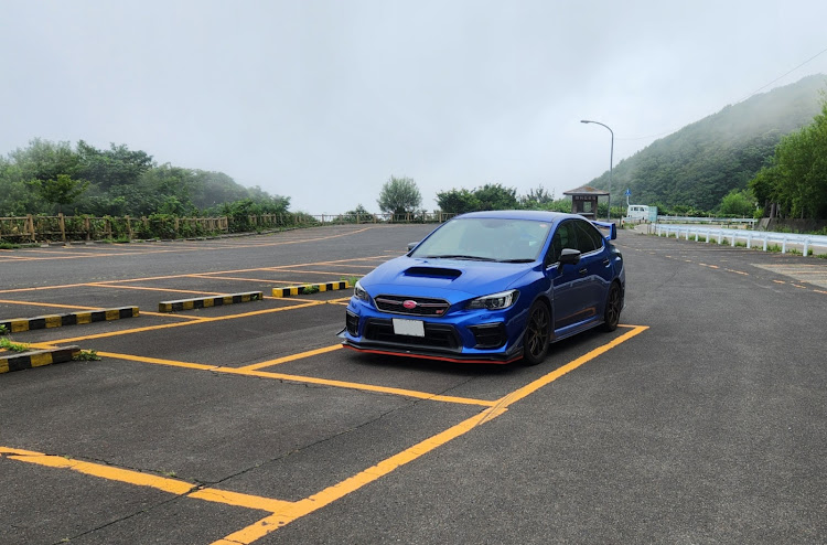 WRX STIの暑い、、暑いぞおおお！！・愛車の表情・弥彦山スカイラインに関するカスタム事例の投稿画像1枚目