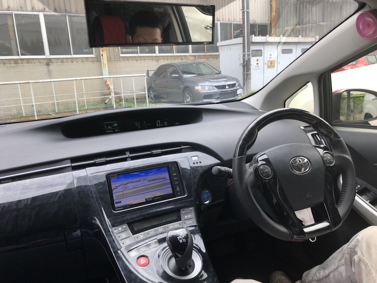 プリウスのPRIUS90ooさんが投稿したカスタム事例の投稿画像2枚目