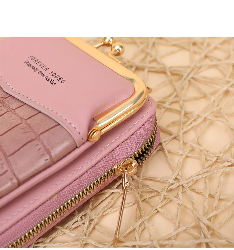 Title 4, Nova bolsa transversal feminina com padrão em r...