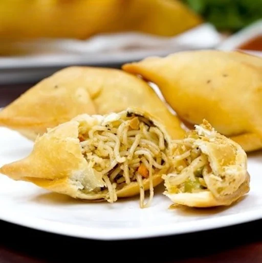 Noodle Samosa 3 Pc