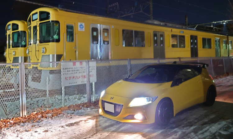 CR-Zの路面凍結に注意・雪が積もったに関するカスタム事例の投稿画像1枚目