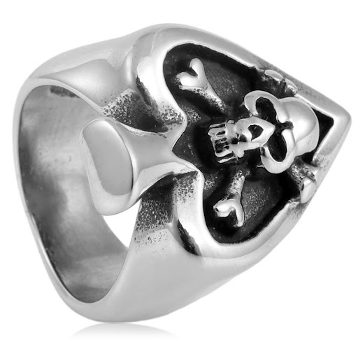 Title 2, Artistic Retro Mens Ring Skull. Bold vintage d...