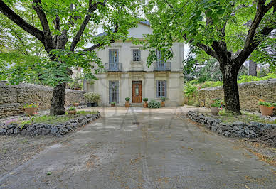 Maison avec terrasse 1