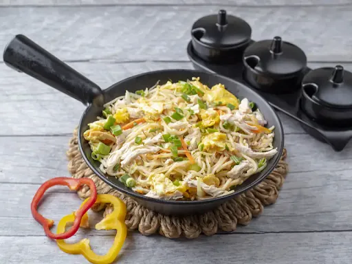 Chicken Hakka Noodles