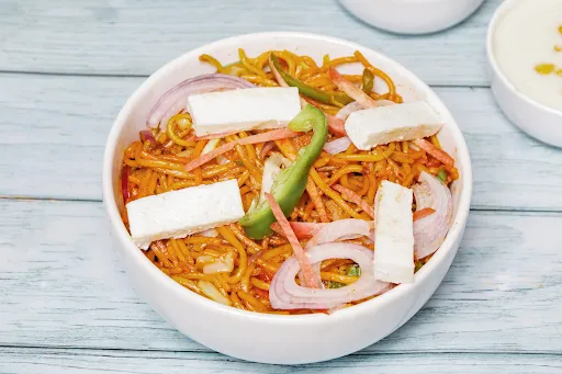 Singapore Paneer Noodles