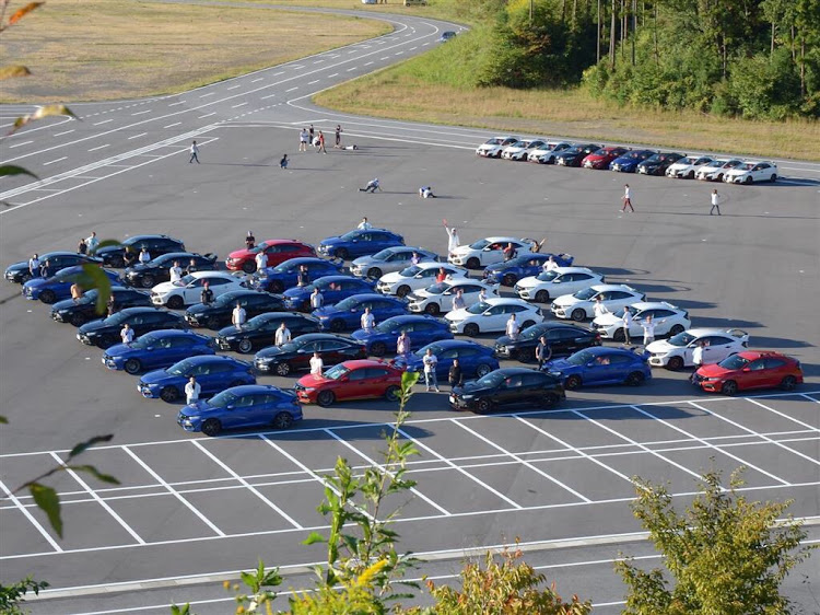 シビックのHONDA LOVER SUMMIT・10th Civic Owner's Club・シビック・オフ会・ツインリンクもてぎに関するカスタム事例の投稿画像2枚目