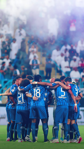 خلفية لاعبي الهلال السعودي