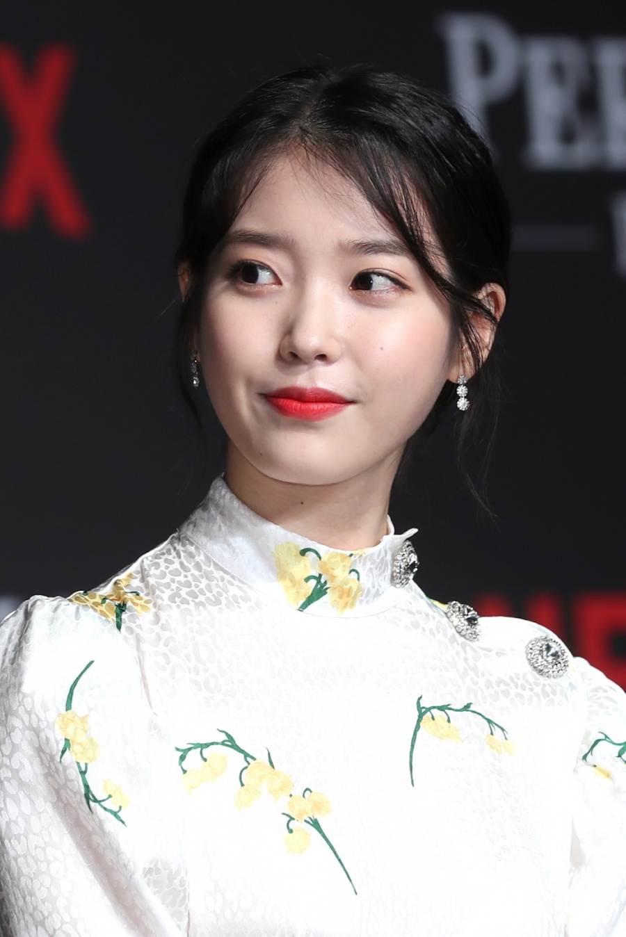 8iu