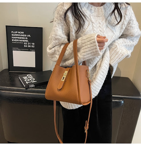 Title 8, Retro Shoulder Messenger Bag Textured Portable ...