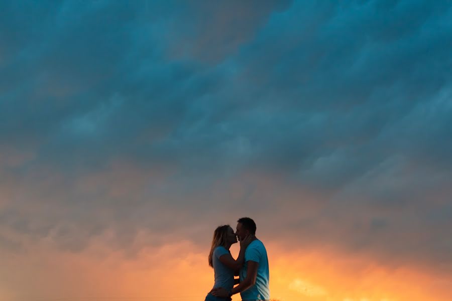 Photographe de mariage Zhenya Chi (zhenyachii). Photo du 15 août 2017