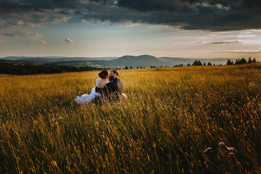 Wedding photographer Bartłomiej Bara (bartlomiejbara). Photo of 22 June 2022