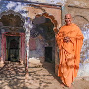 Indradyumna_Swami_Surya_kuna