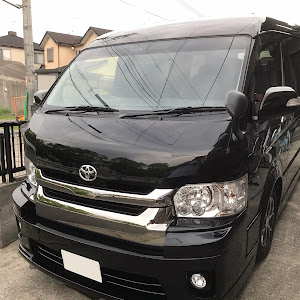 ハイエースワゴン TRH214W