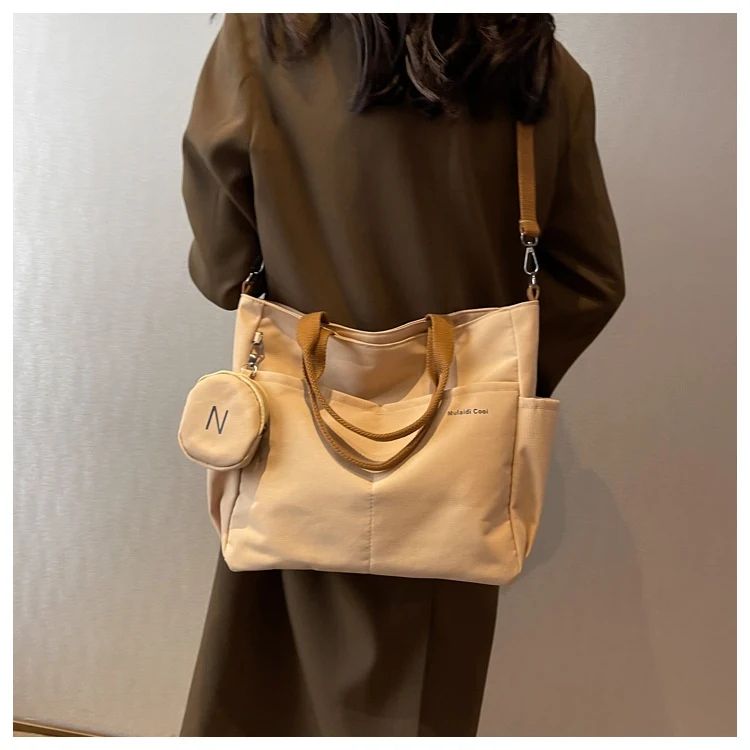 Title 16, Niche Casual Fashion Nylon Canvas Tote Bag voor...