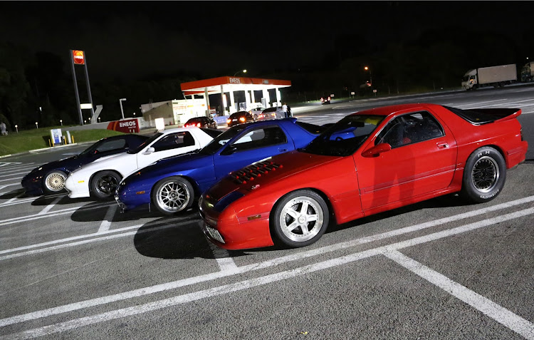 RX-7のエアコンレス協同組合・エアコン非装着率75%(笑)・土砂降り☔️・ミニバン祭り・JASMA不認定に関するカスタム事例の投稿画像5枚目