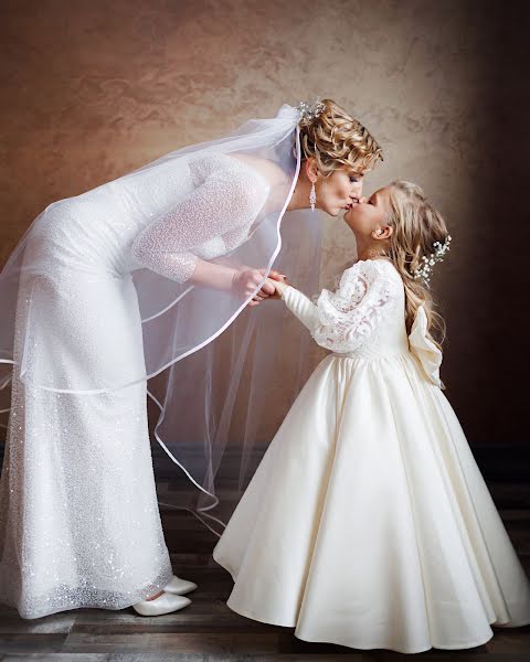 Wedding photographer Mikhaylo Veshelenіy (ztuvl6w). Photo of 11 February 2022