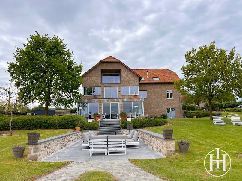 Vente propriété 20 pièces 698 m² à Couleuvre (03320), 1 040 000 €