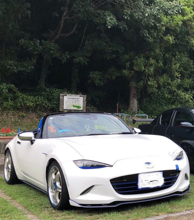ロードスターのプチMT・旧車・ランボに関するカスタム事例の投稿画像1枚目