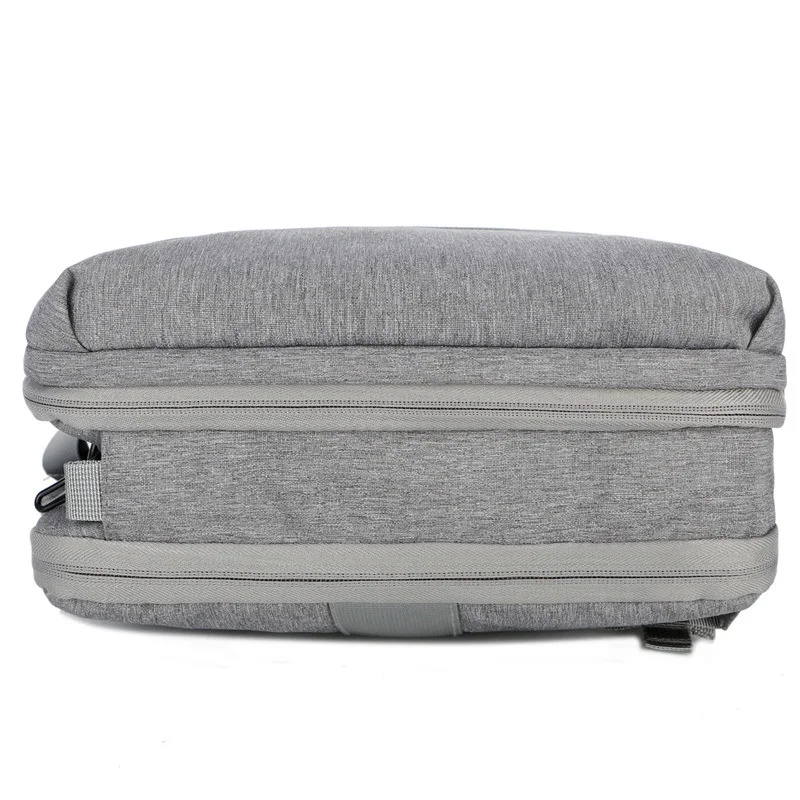 Zaino porta computer uomo, grande capacità, antiurto. Perfetto per trasportare laptop e oggetti personali in sicurezza e comodità, ideale per viaggi.
