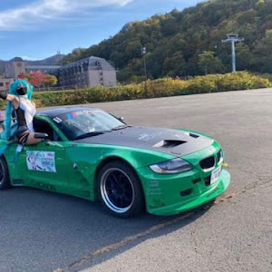 Z4 M クーペ E86