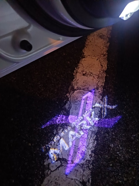 マークXのカーテシランプ・お手軽チューンに関するカスタム事例の投稿画像2枚目