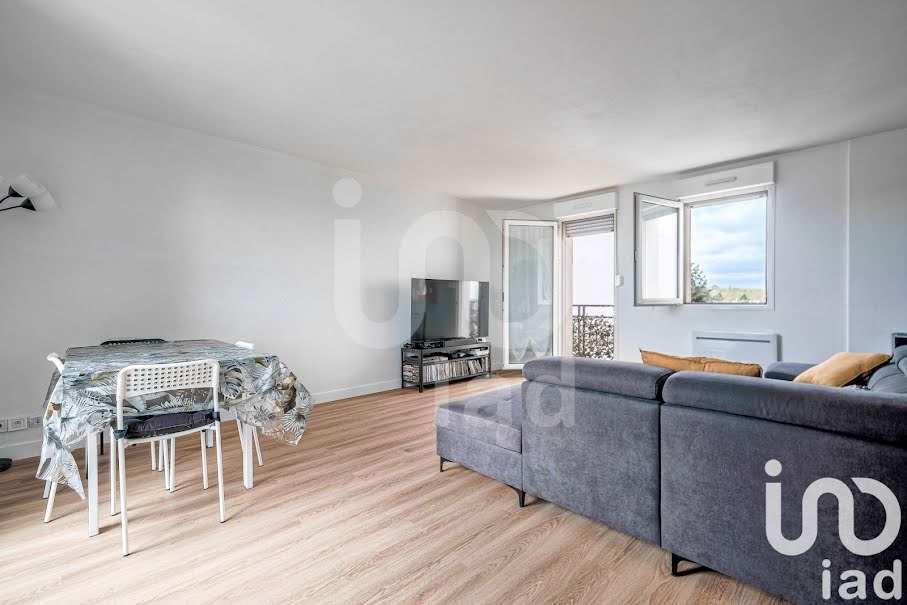 Vente appartement 3 pièces 70 m² à Pontault-Combault (77340), 245 000 €