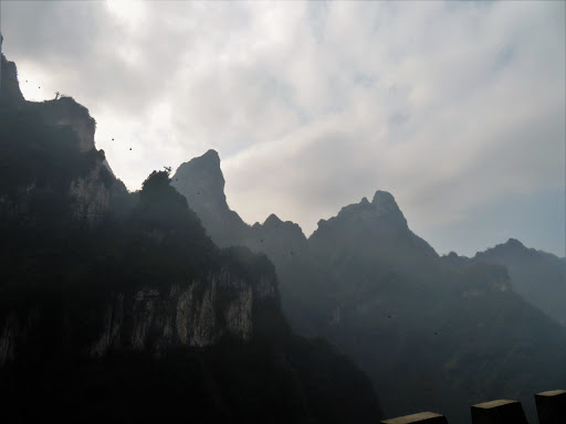 99 Bend Road From Tianmen Mountain China 2016