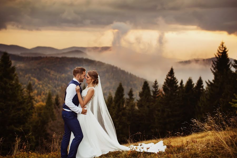 Wedding photographer Kamil Czernecki (czernecki). Photo of 1 November 2017