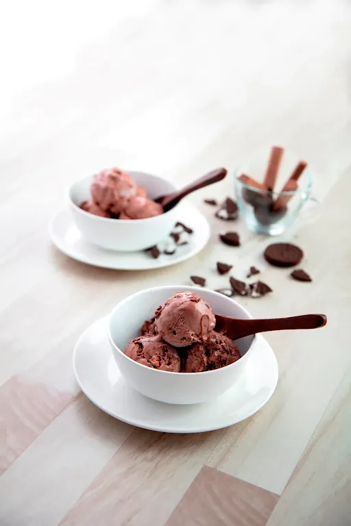 Star Chocolate Ice Cream