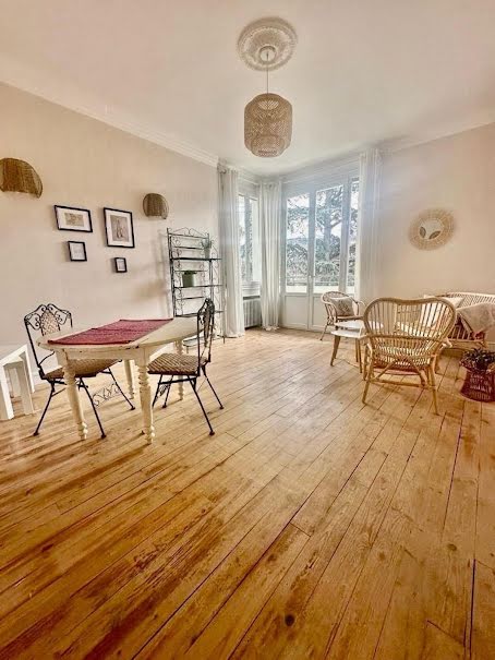 Vente appartement 2 pièces 61 m² à Saint-Etienne (42000), 110 000 €