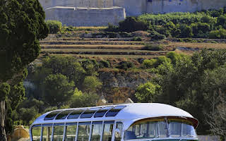 Bedford Maltese Bus Rent Central Region