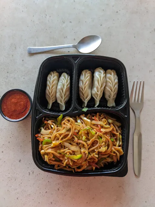 Hakka Noodles Combo