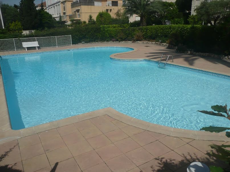 Location  appartement 2 pièces 43.32 m² à Cannes (06400), 1 061 €