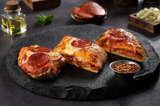 Stuffed Pizza Bread - Pepperoni(Pork) & Mozzarella Cheese