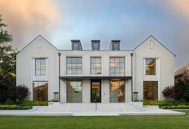 House with pool and terrace 6