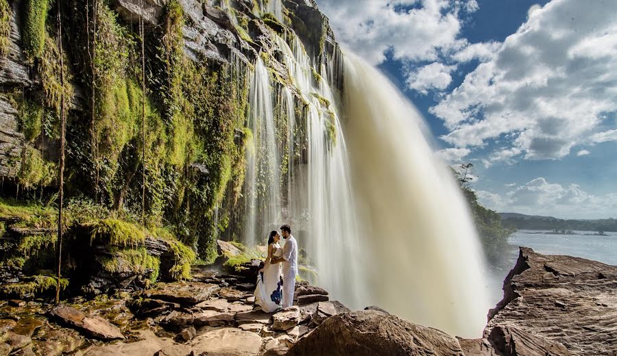 Fotógrafo de casamento Carlos Villasmil (carlosvillasmi). Foto de 8 de março 2018