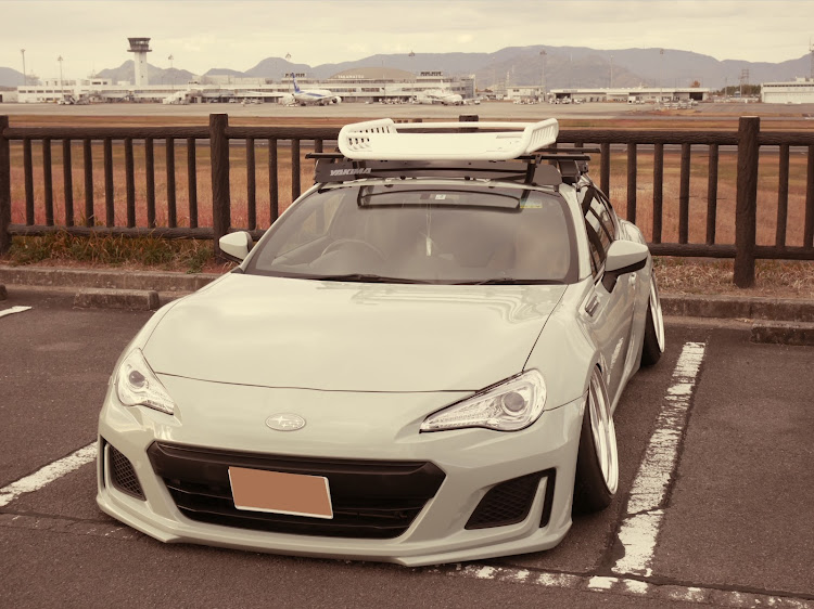 BRZの86BRZ・トコット・セラミックグリーンメタリックに関するカスタム事例の投稿画像1枚目
